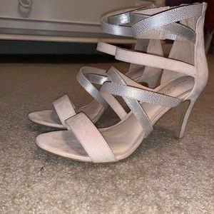 Kelly and Katie stappy heels